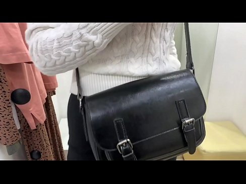 ❤️ Публичная мастурбация молоденькой сучки ФералБерри с дилдо в примерочной Порнушка на сайте justindianpornx.ru